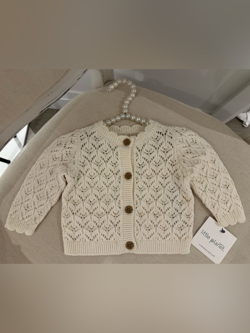 🦢 Newborn Organic Cotton Ivory Knit Cardigan Sweater With Scallop Trim NWT